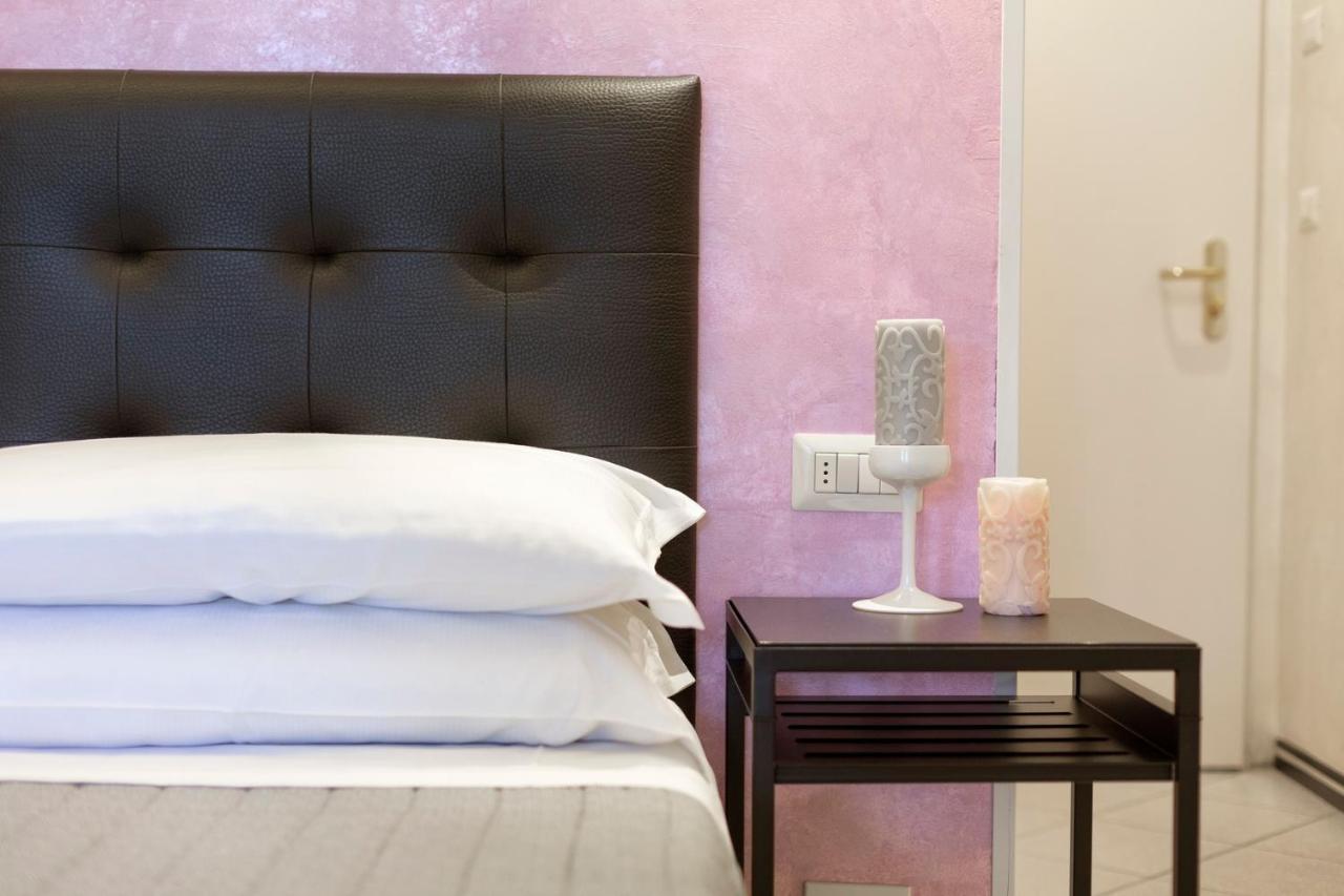 Hotel La Nidiola Riccione Luaran gambar