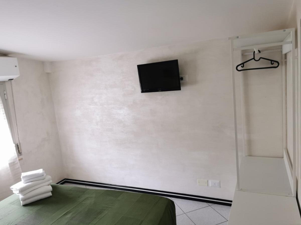 Hotel La Nidiola Riccione Luaran gambar